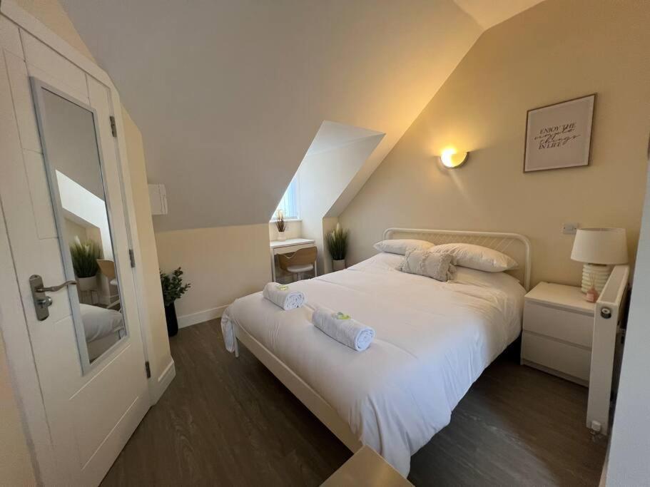 Apartamento 6 Flat, 50m To Airbus Bristol